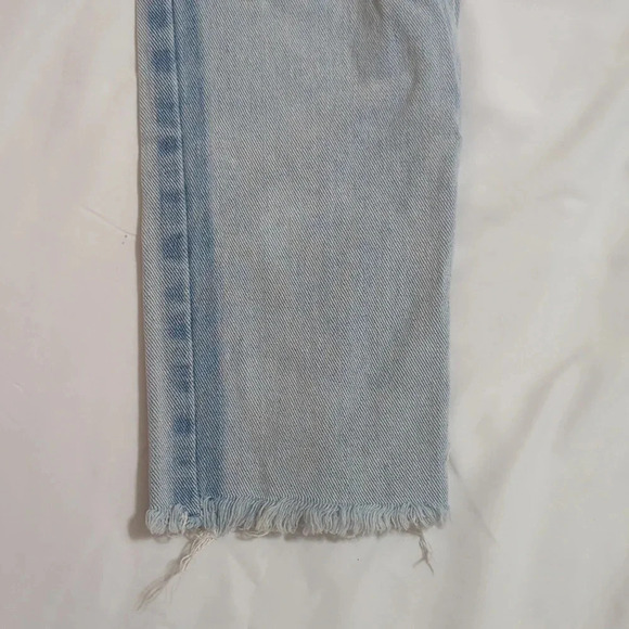 Pacsun Two-Tone Mom Jean, Color Blue Size 23 - Picture 5 of 15